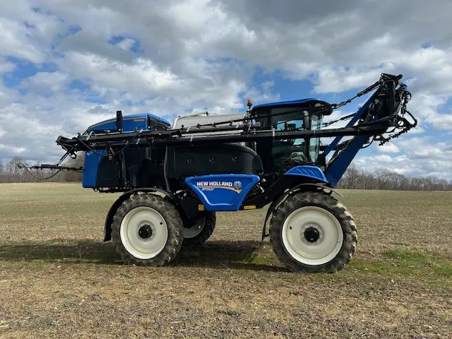 New Holland SP310F