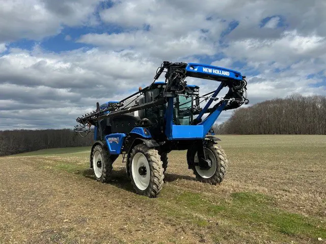 New Holland SP310F