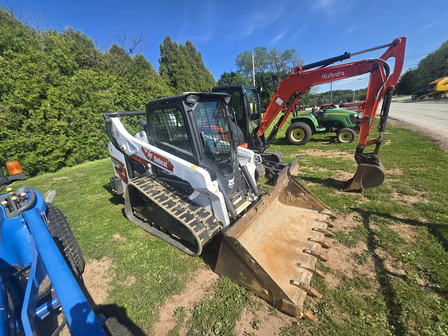 Bobcat T66