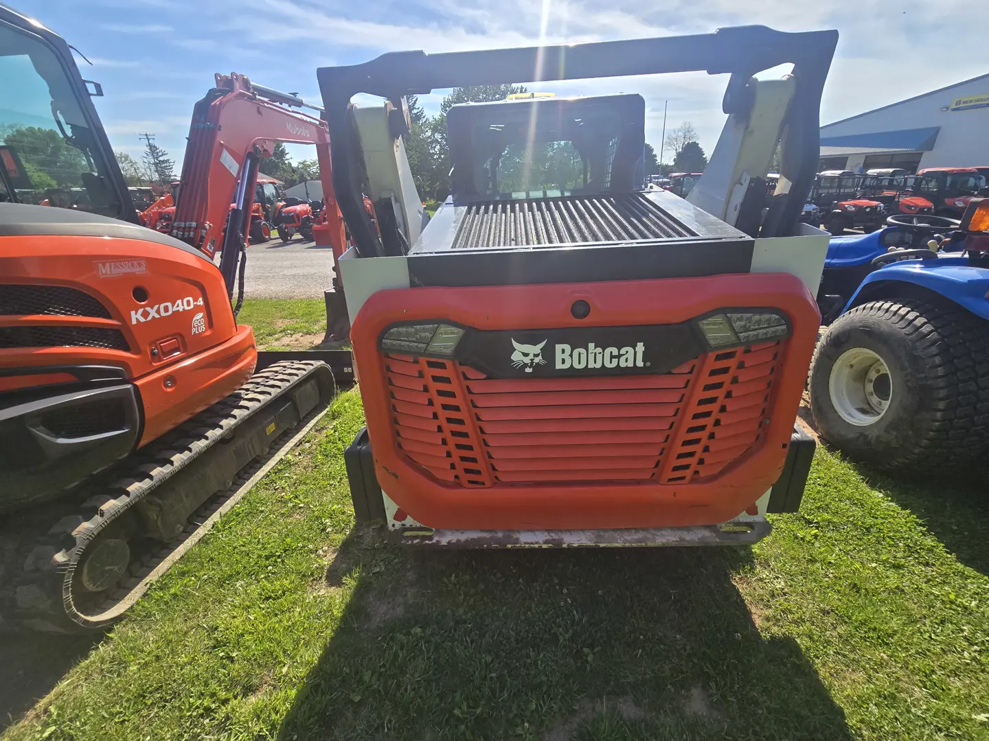 Bobcat T66