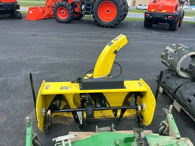 John Deere 2520
