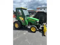 John Deere 2520