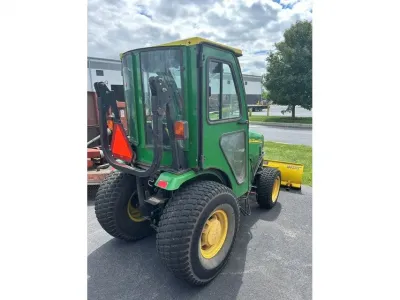 Part Number: John Deere 2520
