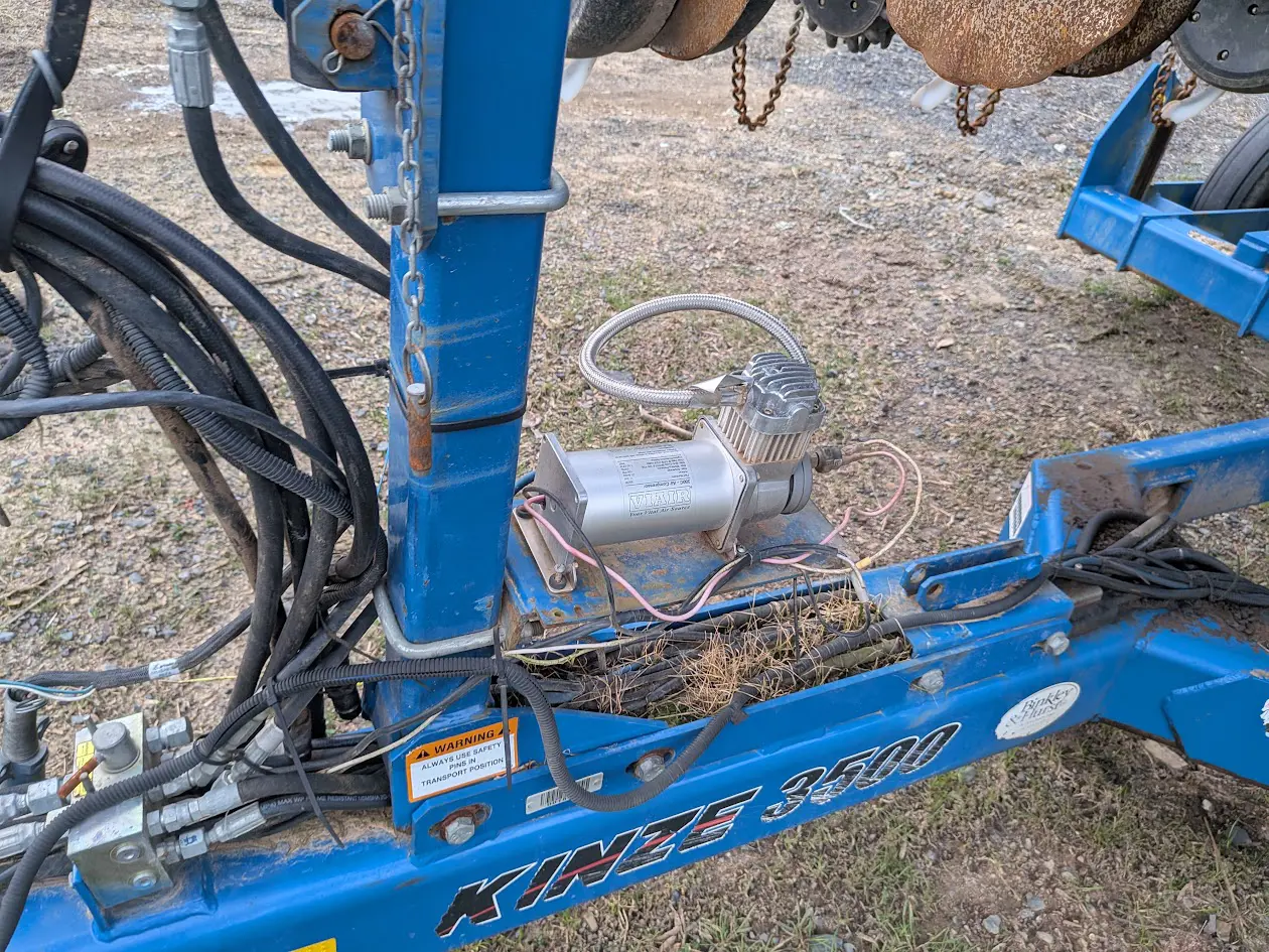 Kinze 3500