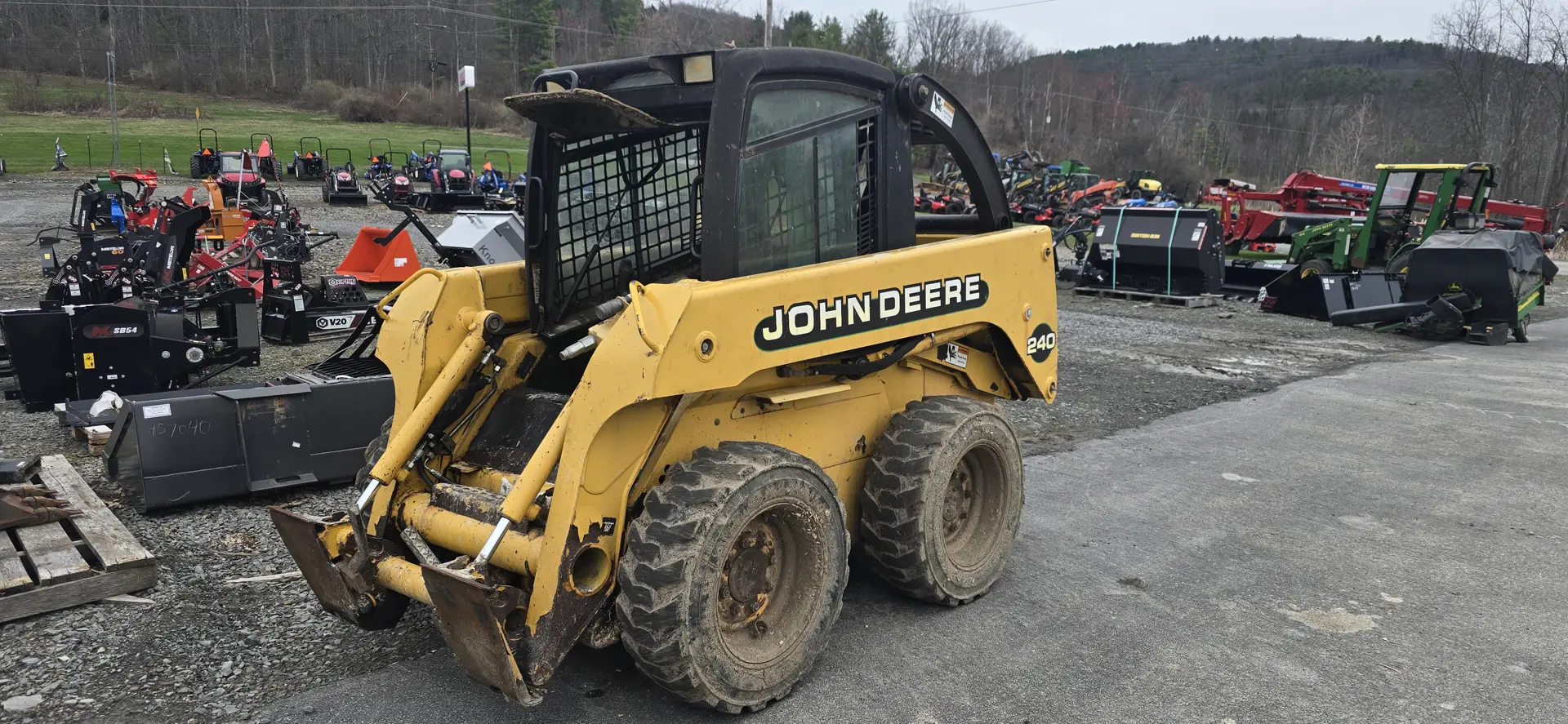 John Deere 240