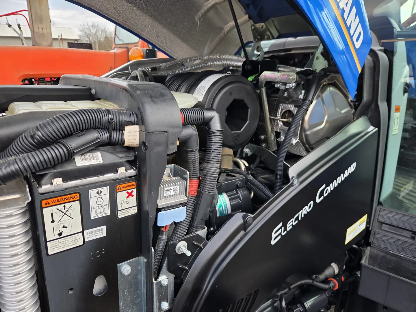 New Holland T5.115EC