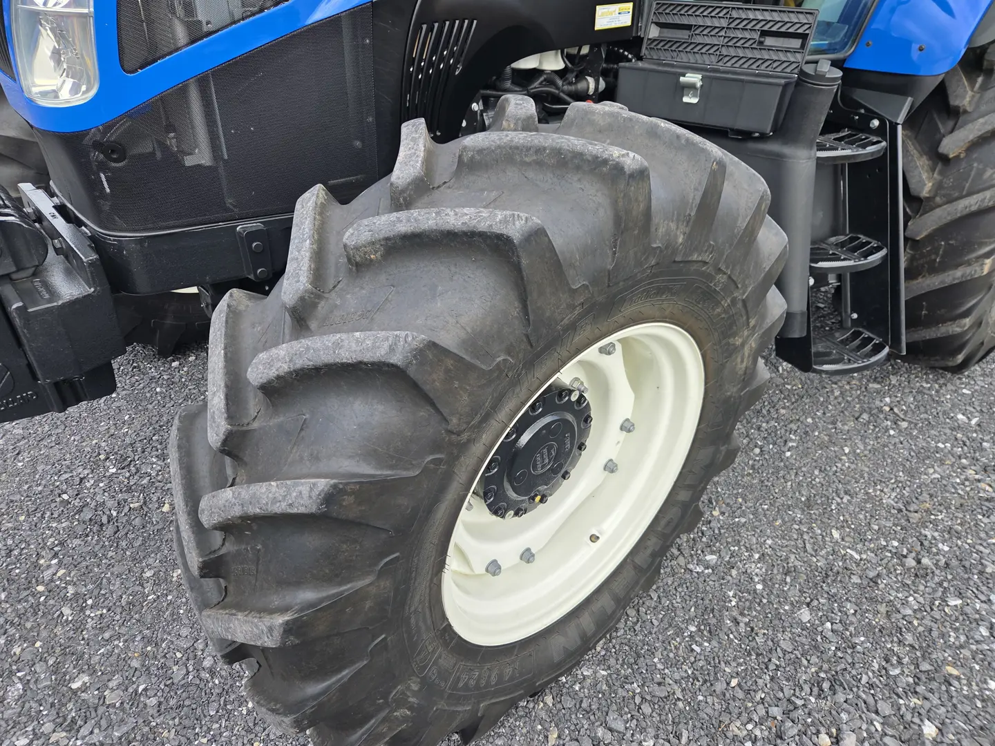 New Holland T5.115EC