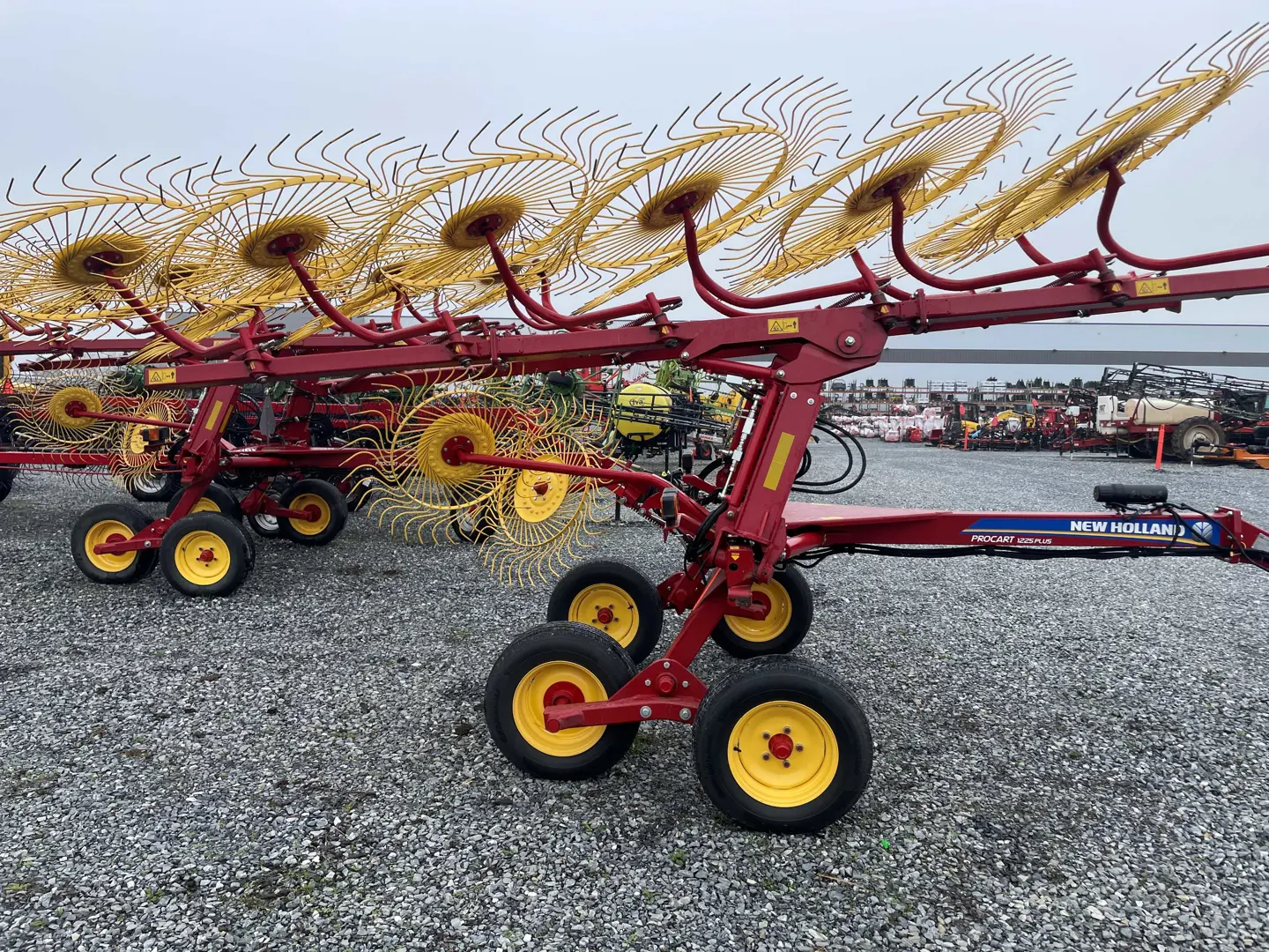 New Holland PROCART 1225 PLUS