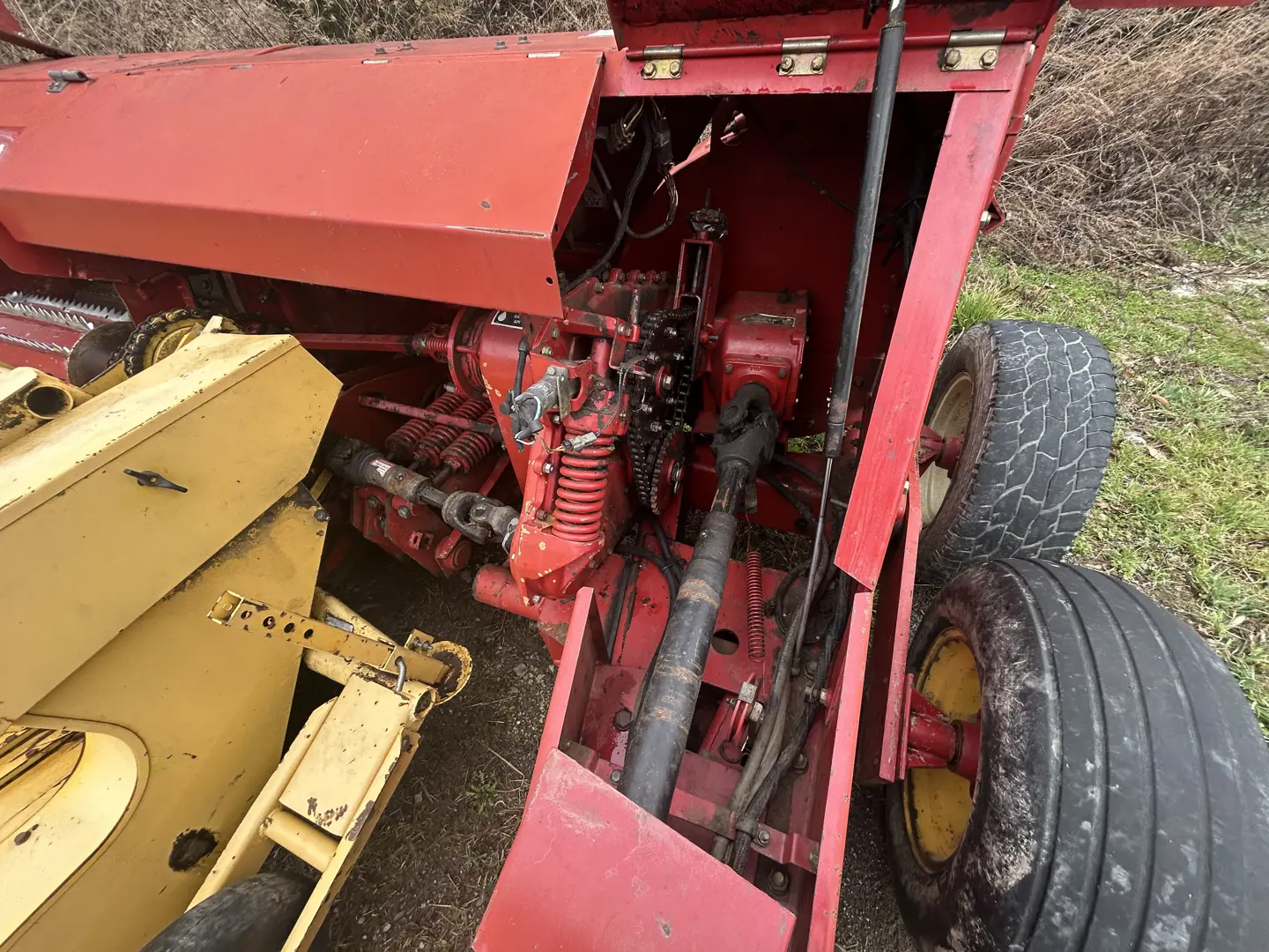 New Holland FP230
