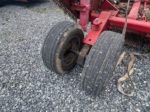 Bush Hog 2720