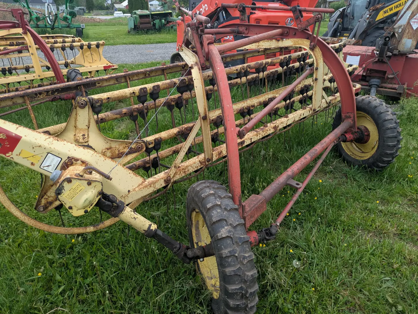 New Holland 259