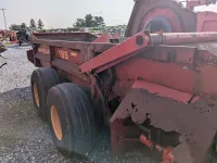 New Holland 195