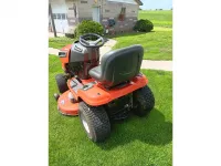 Husqvarna YTH22V46