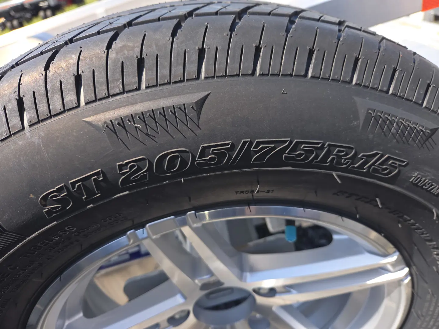SureTrac ST8214TAT-A0-070