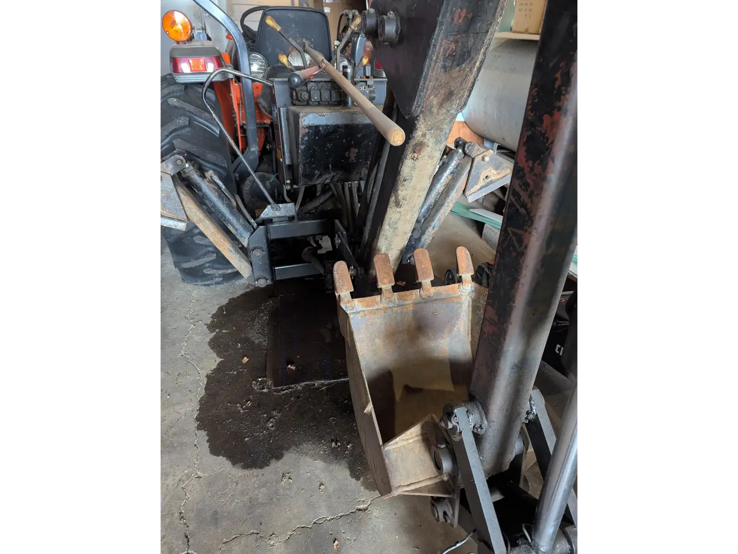 Kubota L3600GST