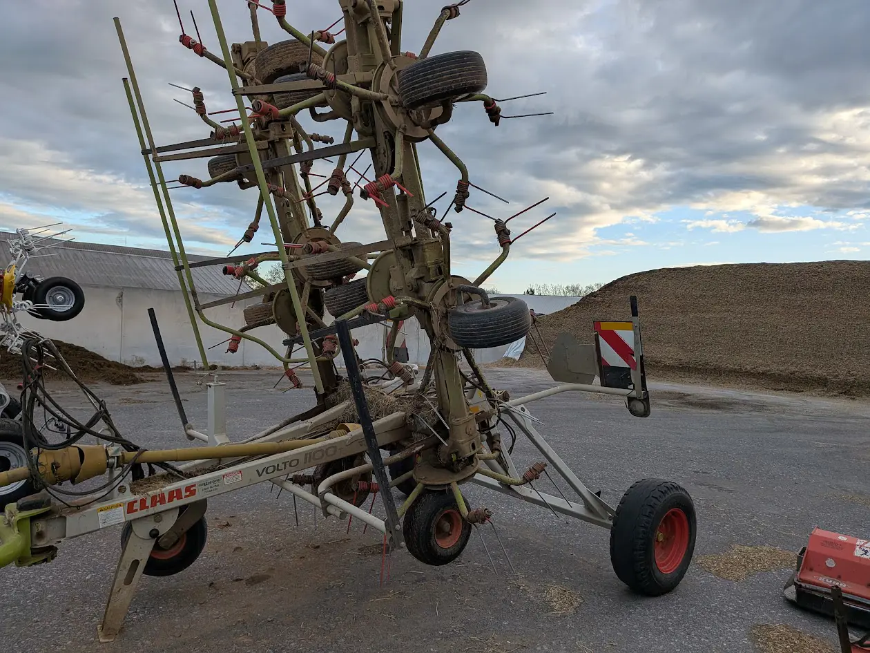 Claas Volto 1100T