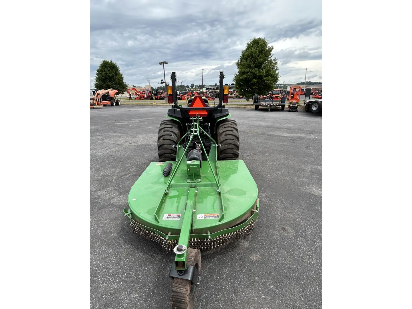 John Deere 3025E