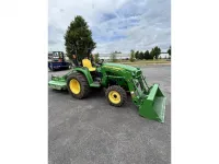 John Deere 3025E