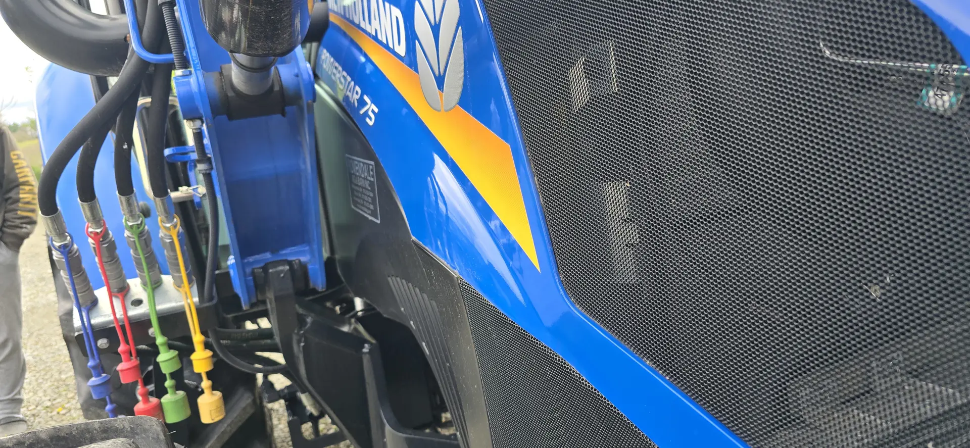 New Holland POWERSTAR 75