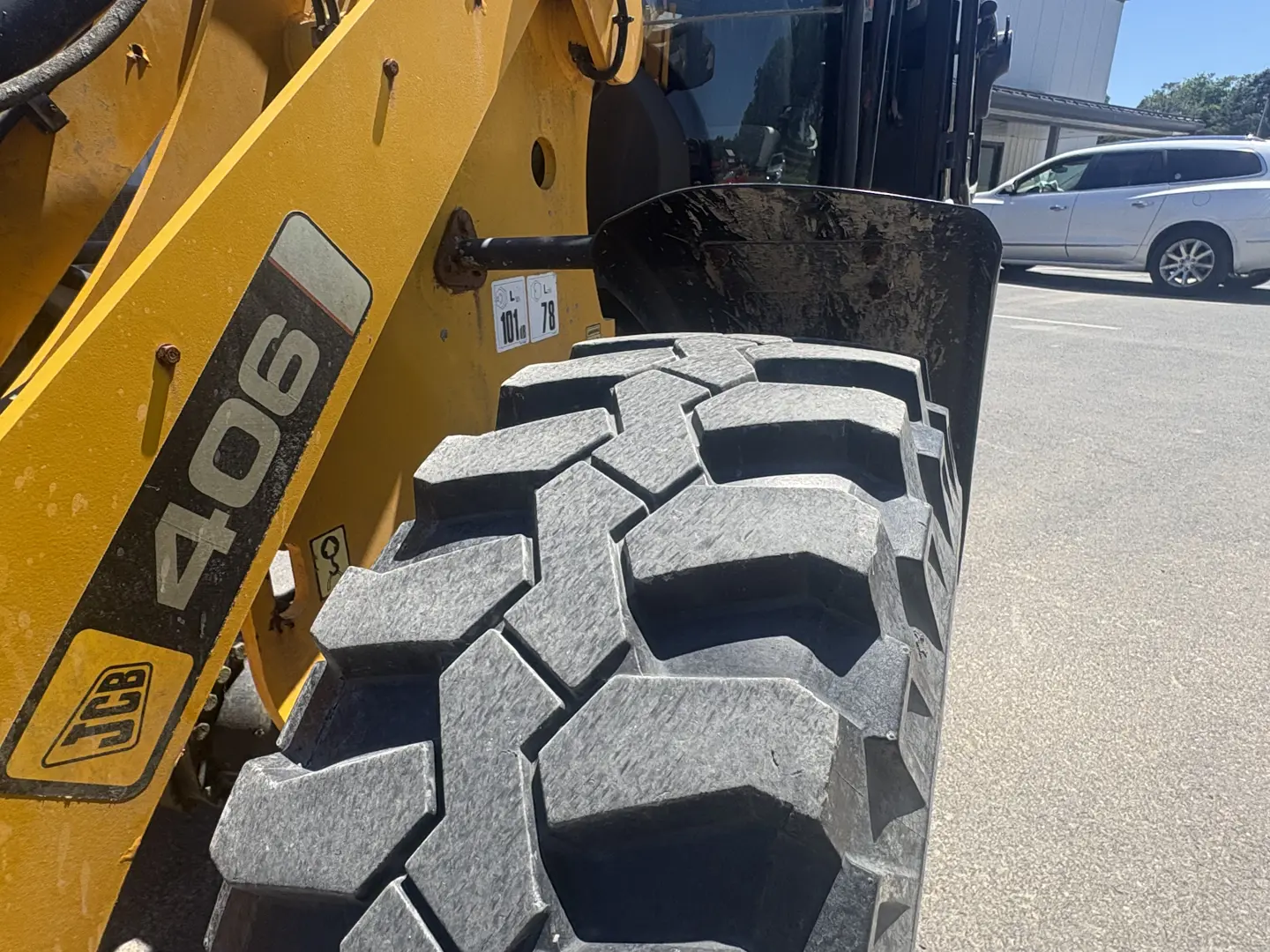 JCB 406