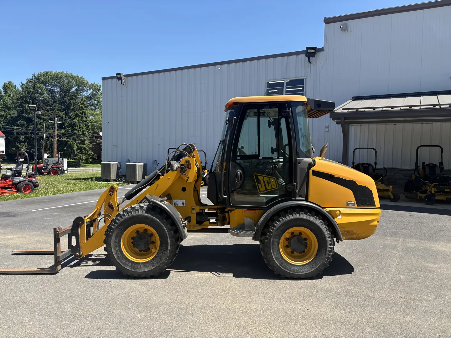 JCB 406