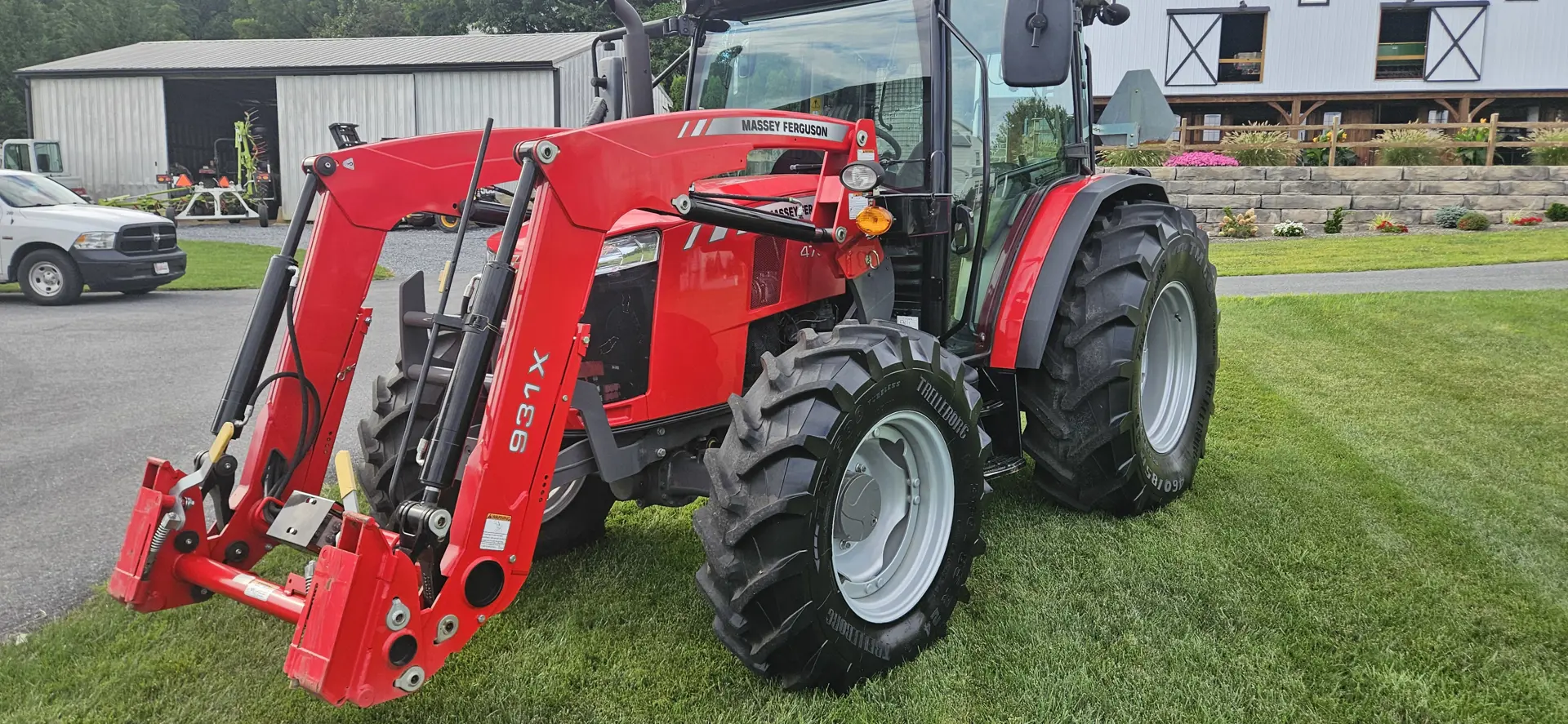 Massey Ferguson 4709
