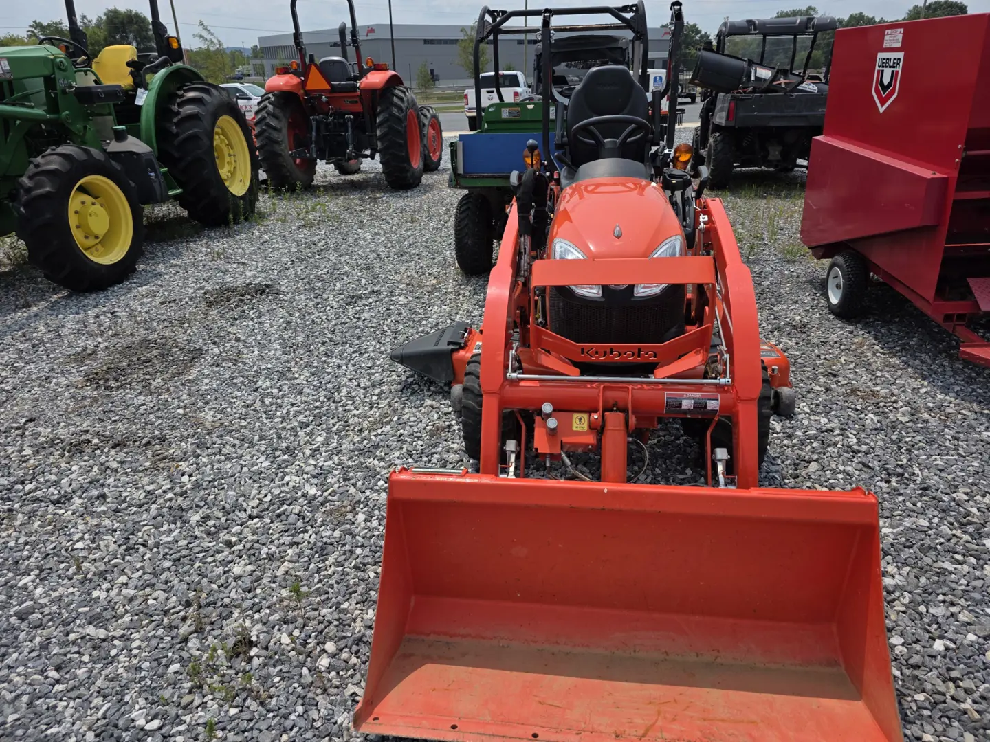 Kubota BX2680RV60-1