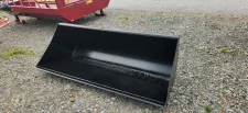 New Holland 84" BUCKET