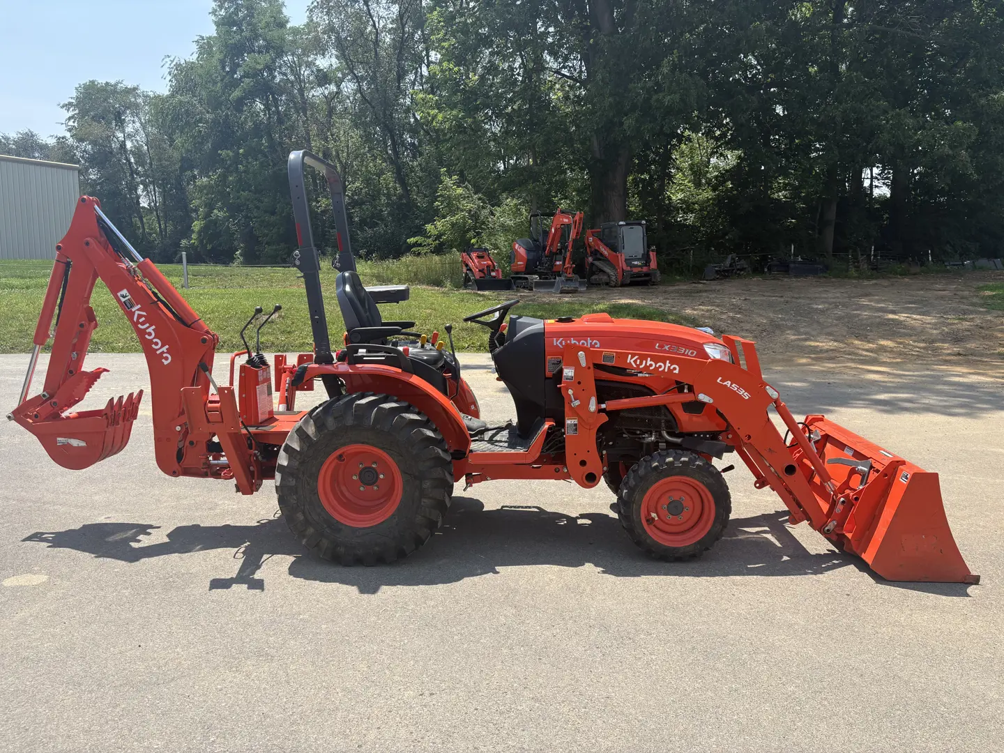 Kubota LX3310HSD