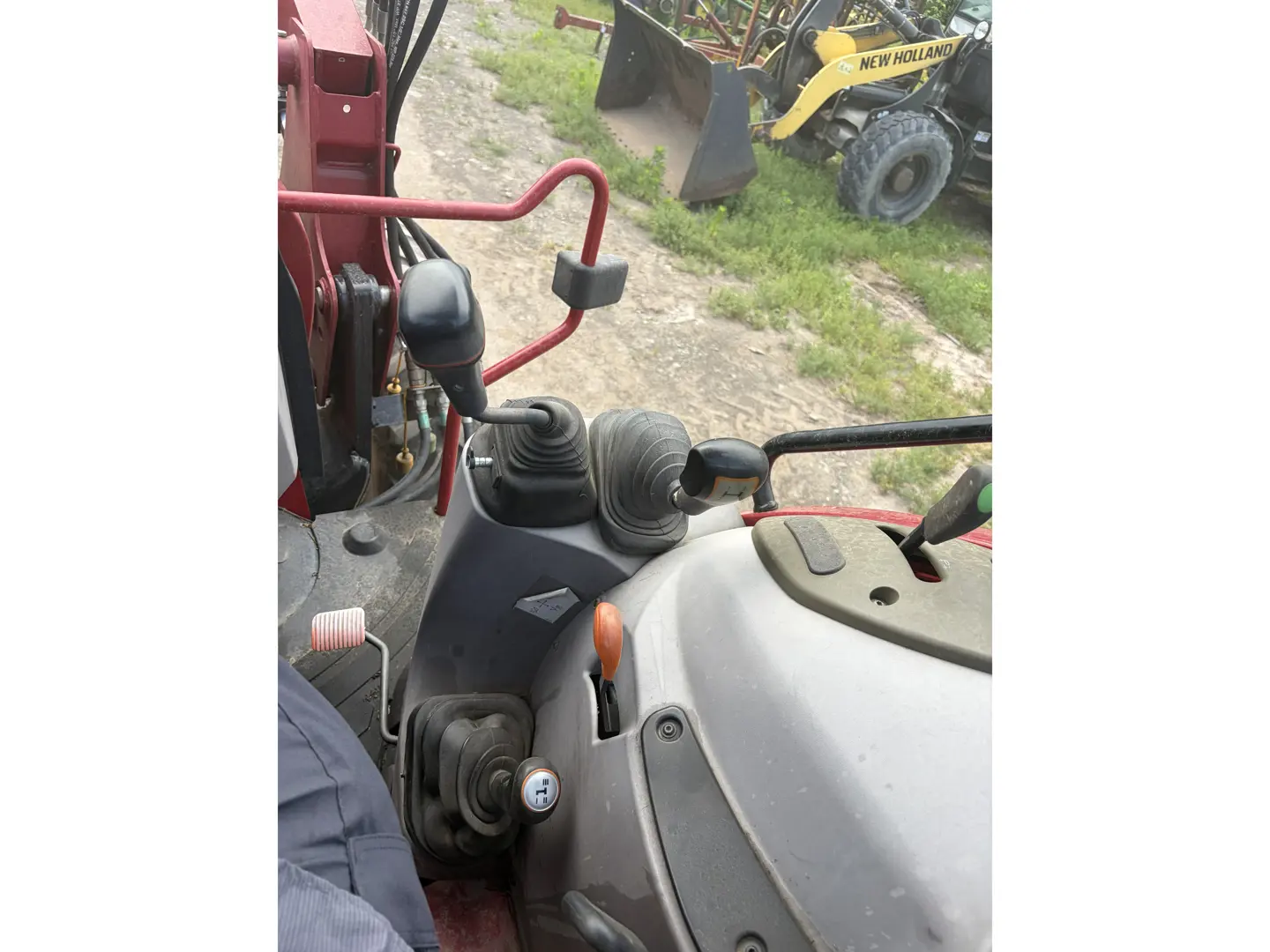 Case-IH FARMALL 75C