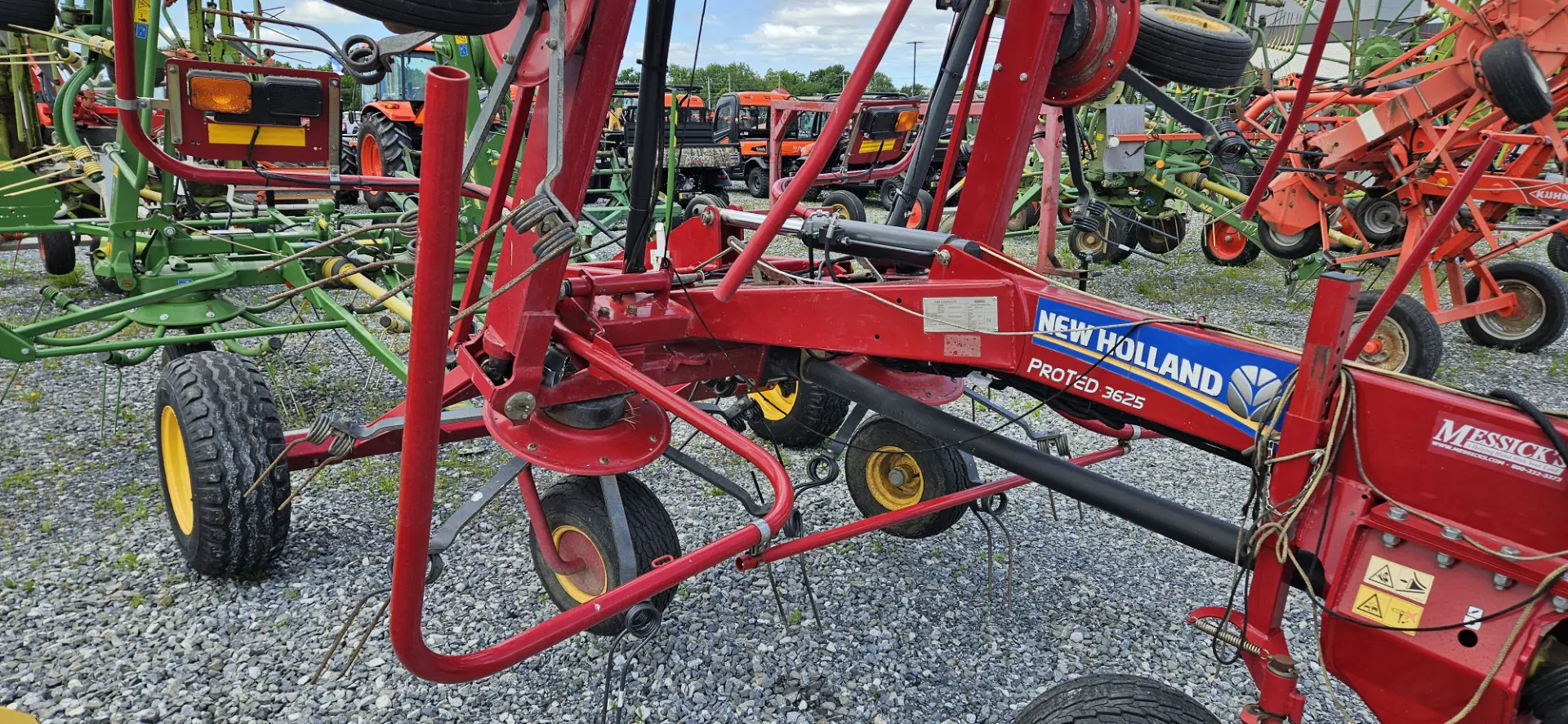 New Holland PROTED 3625