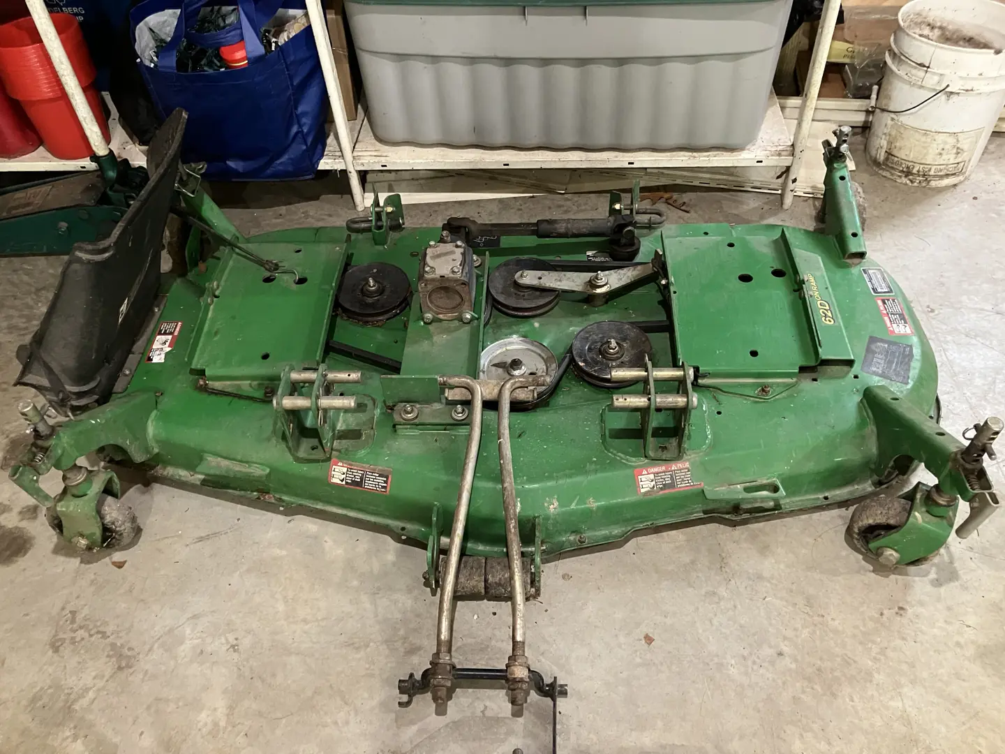 John Deere 2320