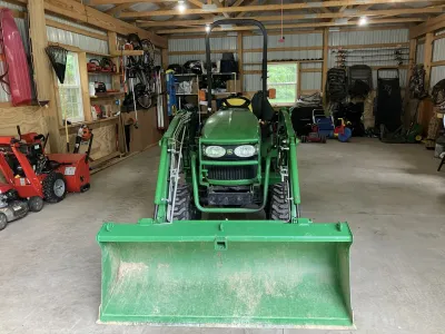 Part Number: John Deere 2320