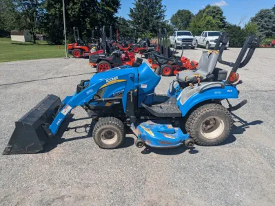 Part Number: New Holland BOOMER 1025