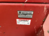 New Holland 565
