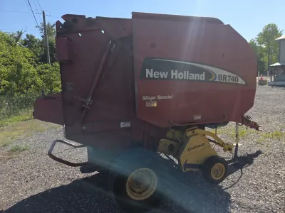 Part Number: New Holland BR740