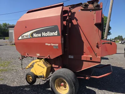 Part Number: New Holland BR740
