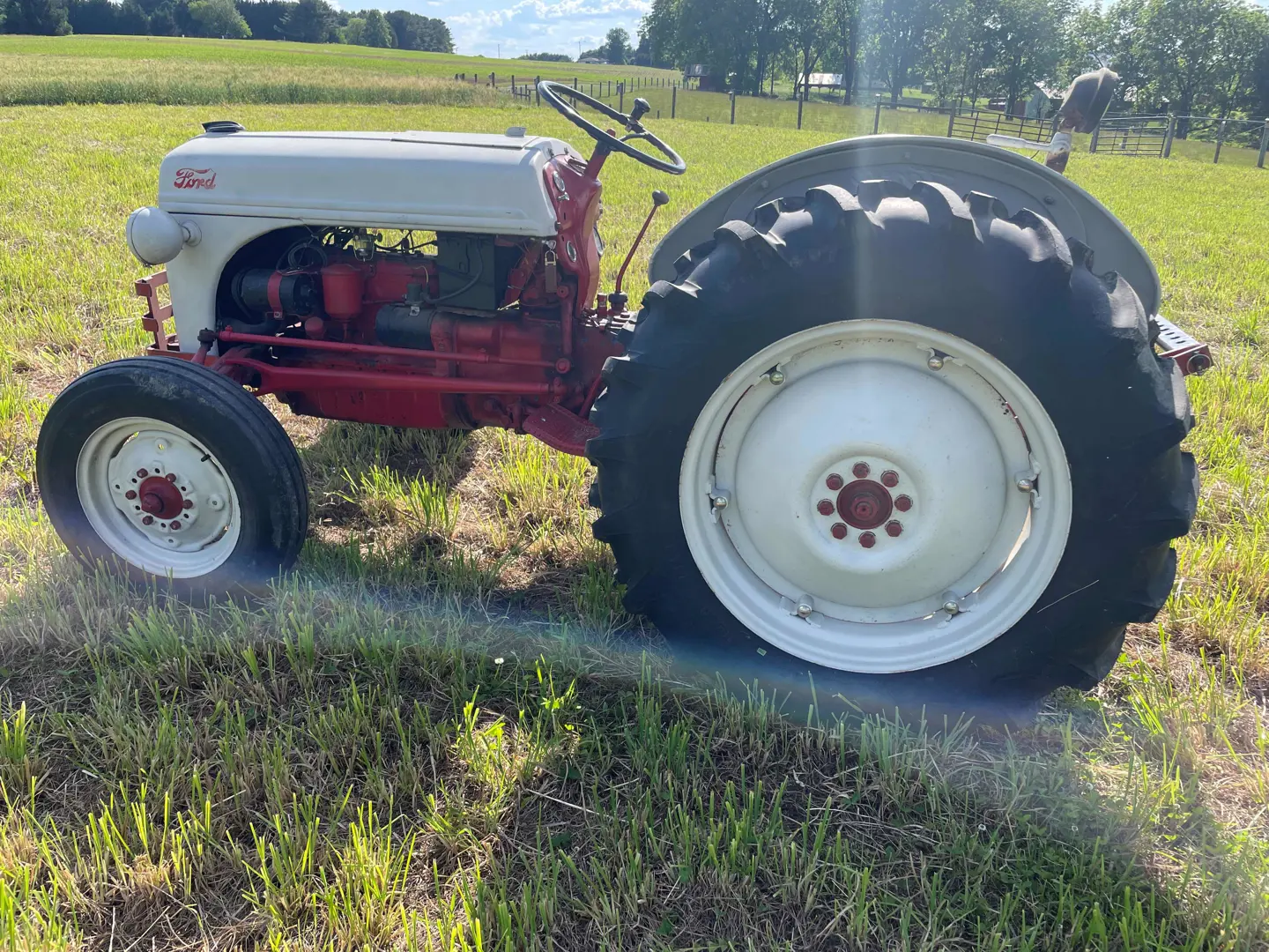 Ford 8N