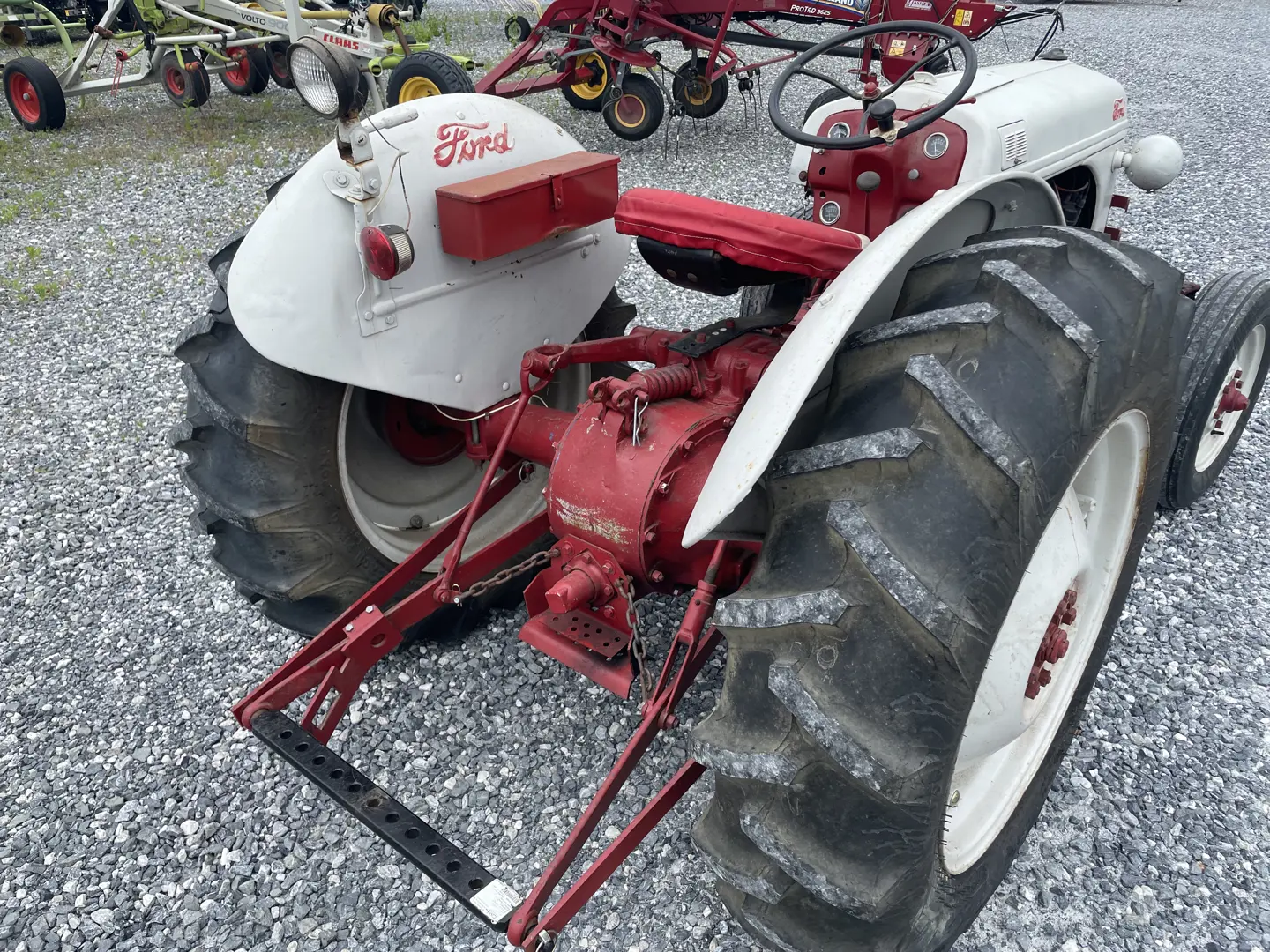 Ford 8N