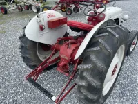 Ford 8N