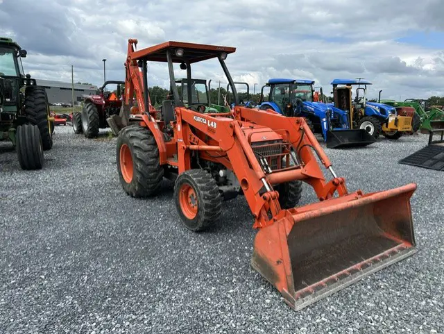 Kubota L48TLB