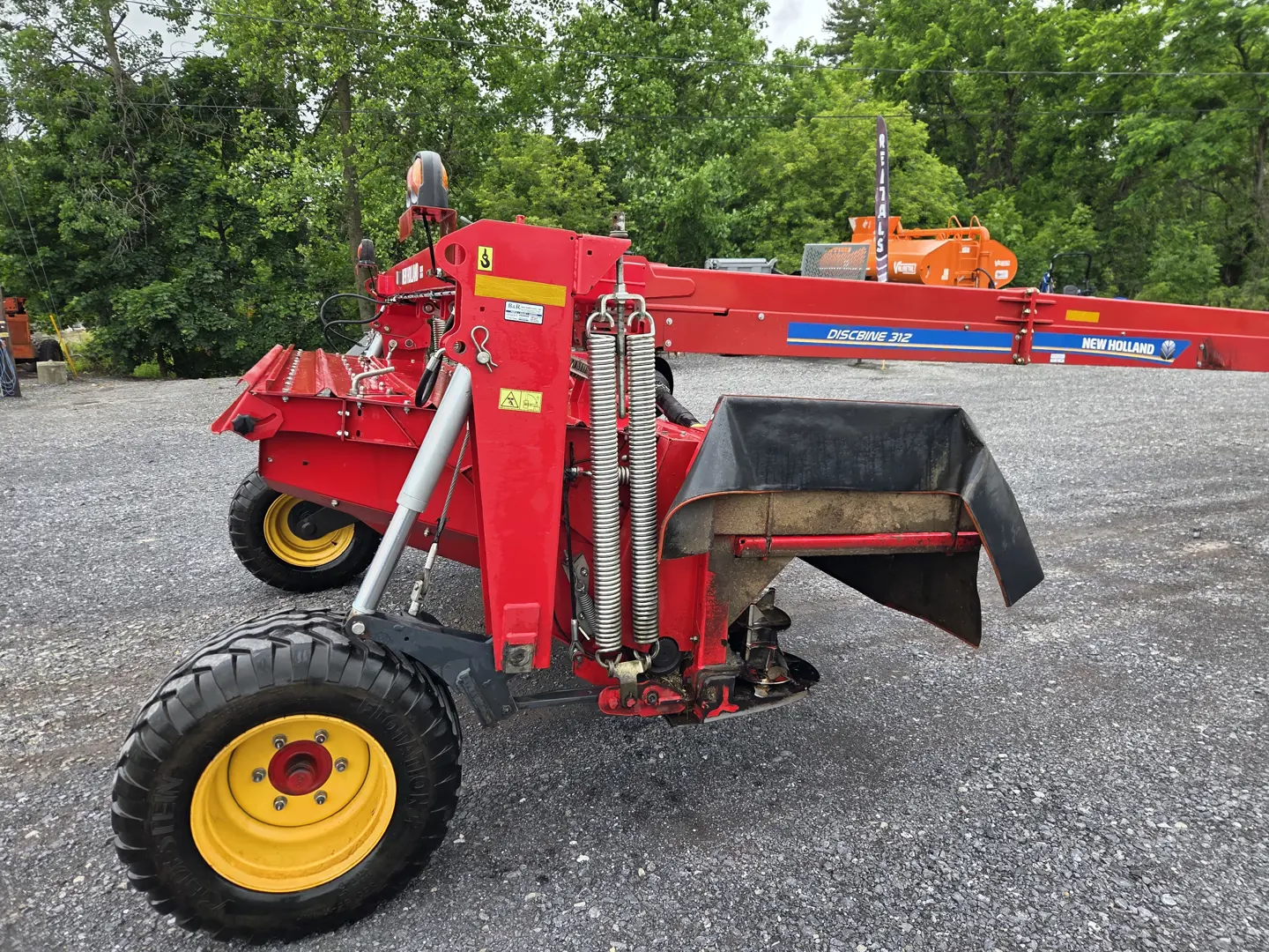 New Holland 312R