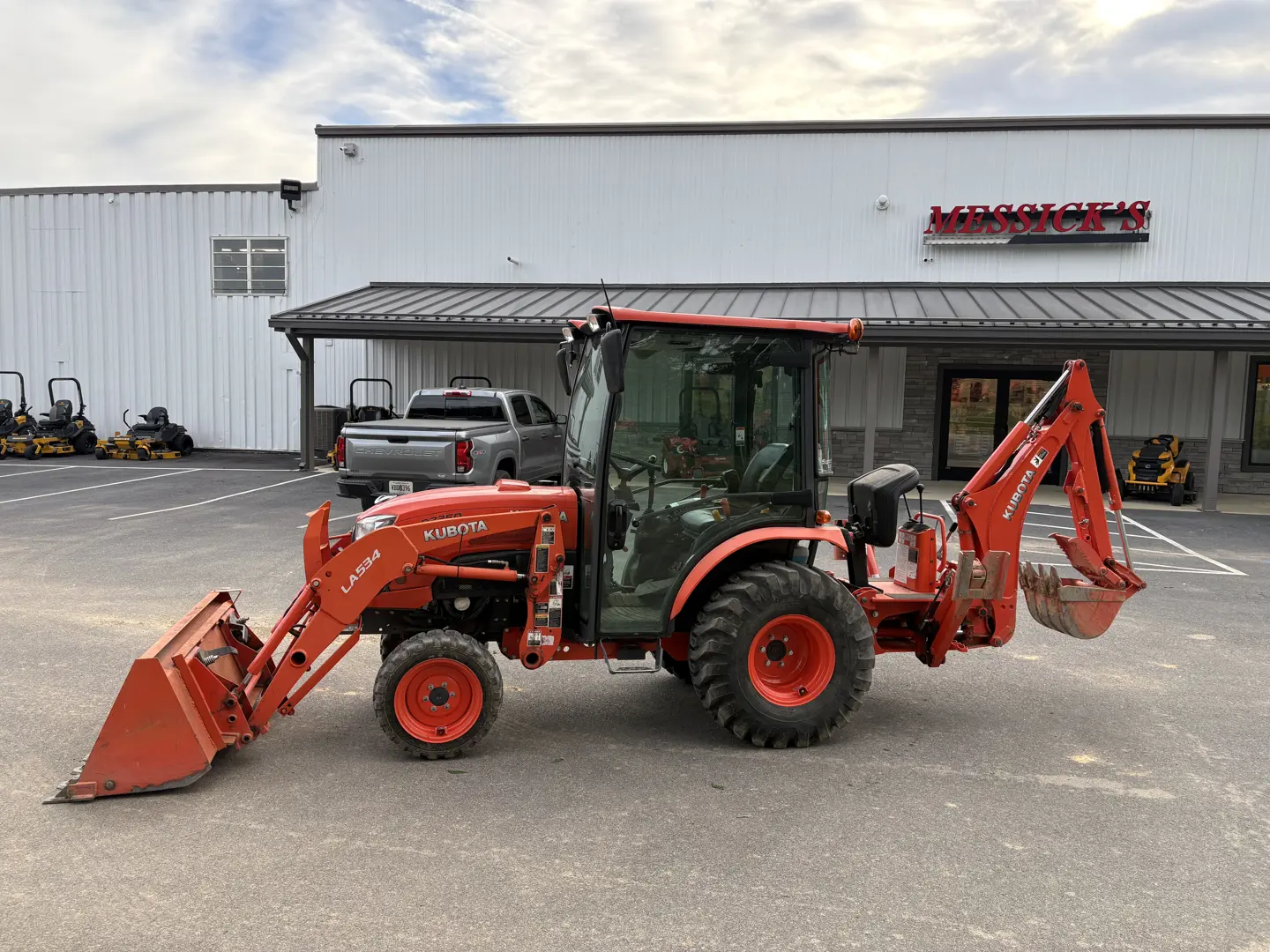 Kubota B3350HSDC