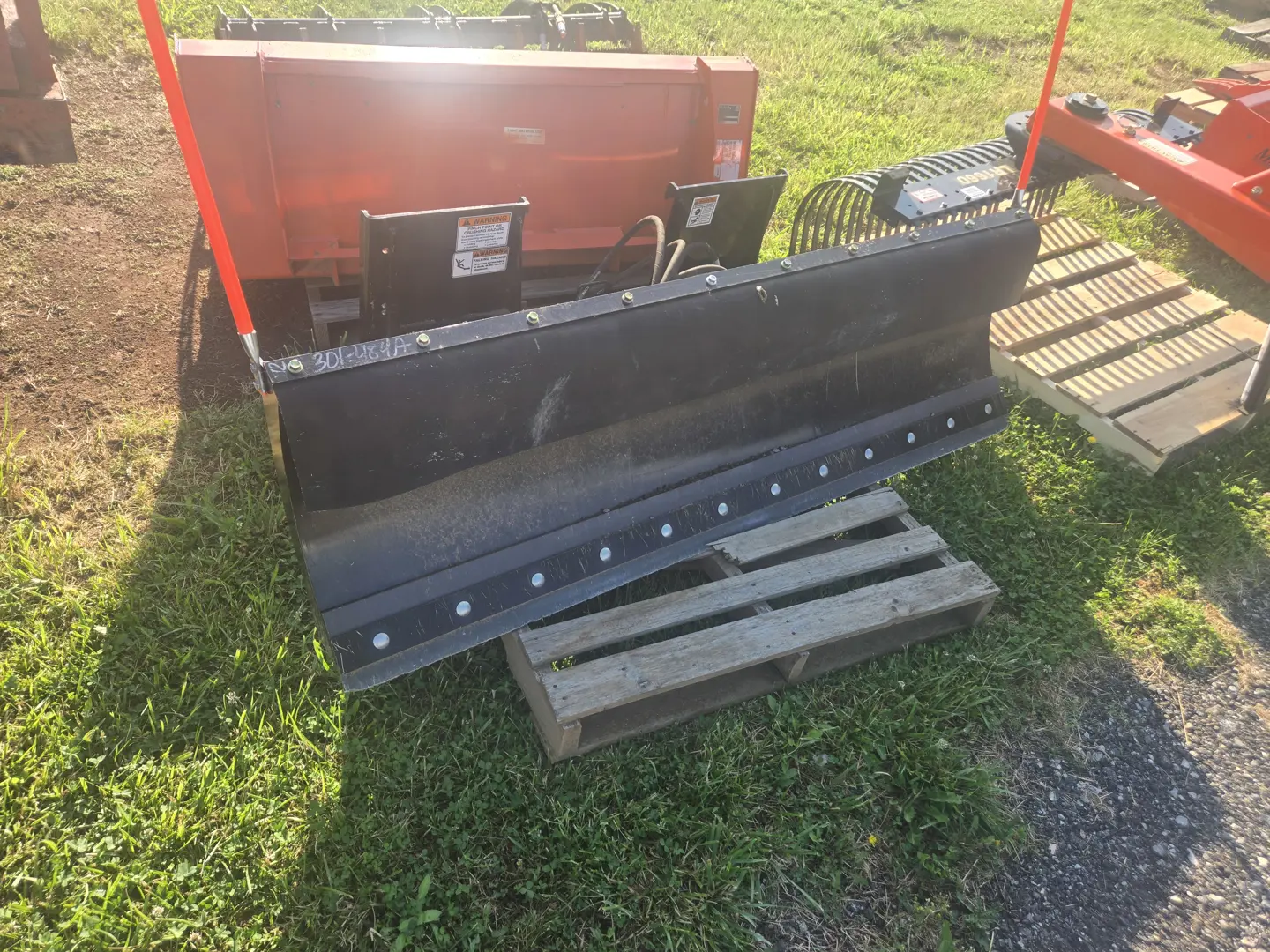 Land Pride STB1072