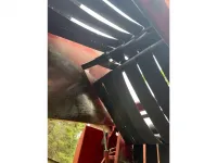 New Holland BR7060