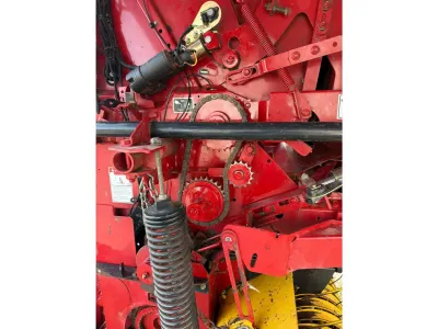 Part Number: New Holland BR7060