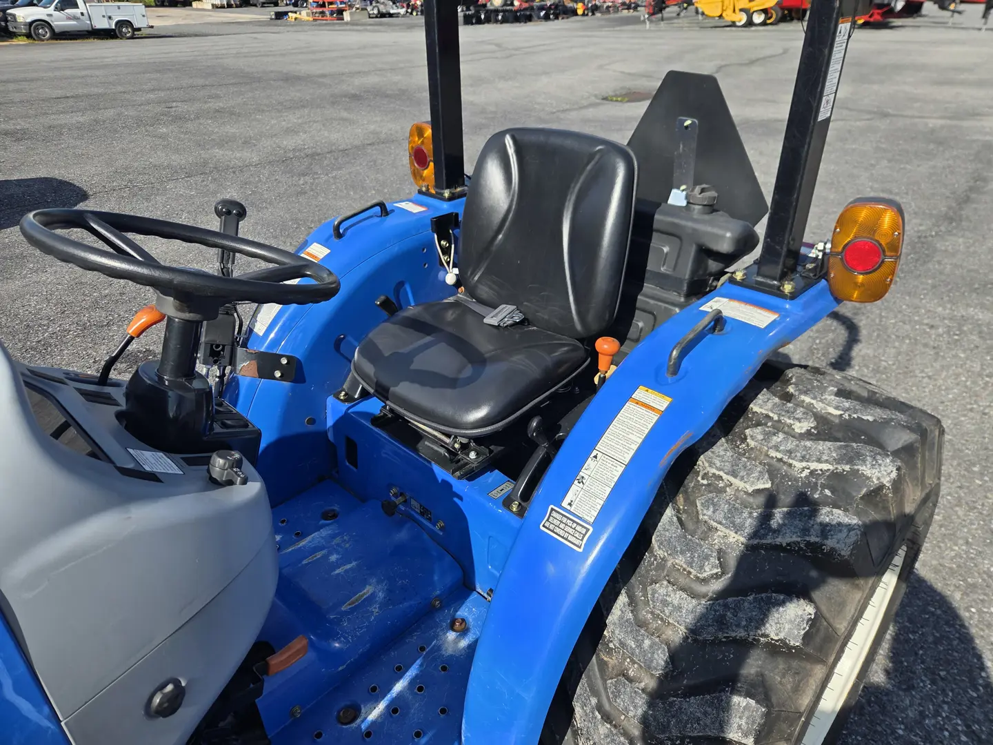 New Holland WORKMASTER 35