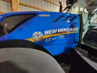 New Holland T7.210