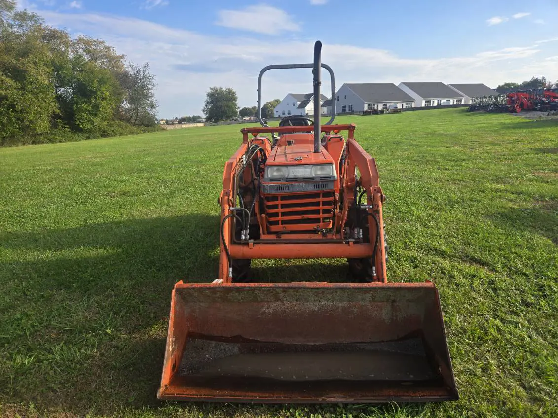 Kubota L2650