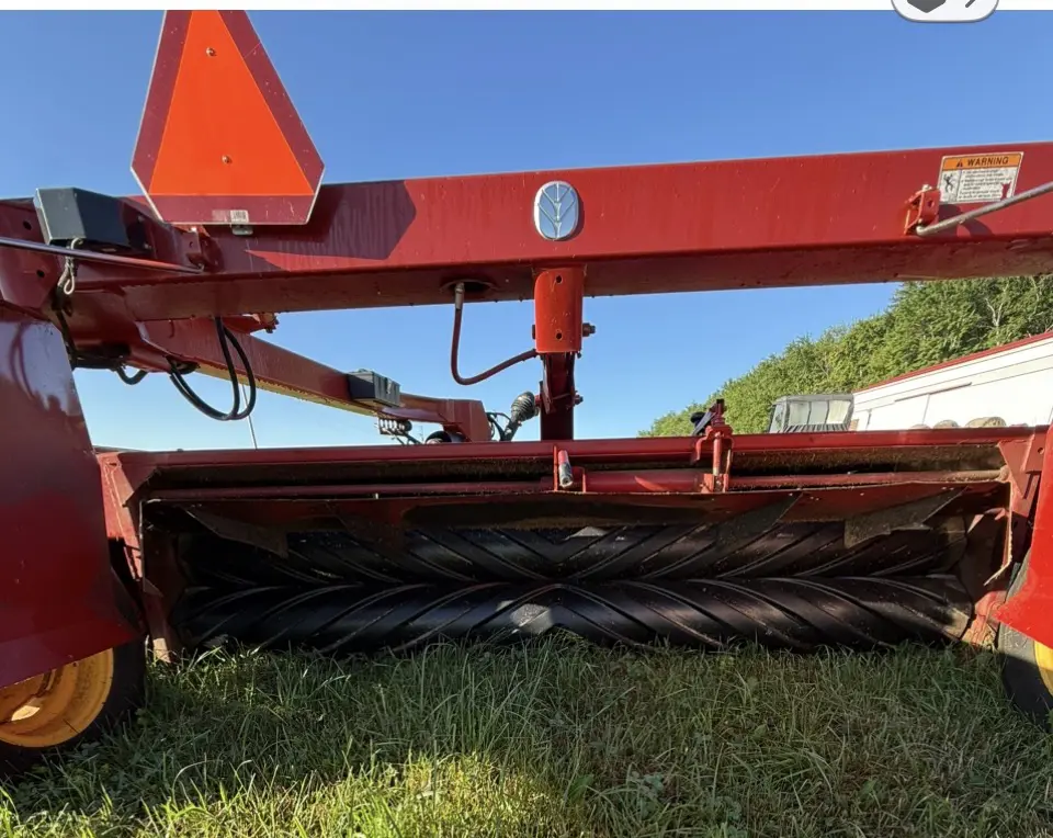 New Holland H7230